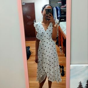 Essue wrap dress